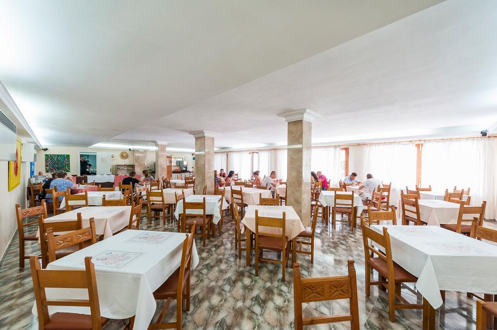 Hostal Casa Bauza Cala Ratjada  Buitenkant foto