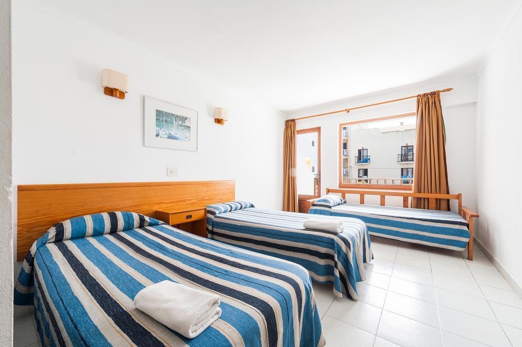 Hostal Casa Bauza Cala Ratjada  Kamer foto