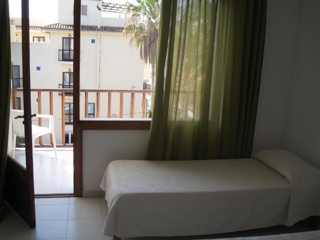 Hostal Casa Bauza Cala Ratjada  Kamer foto