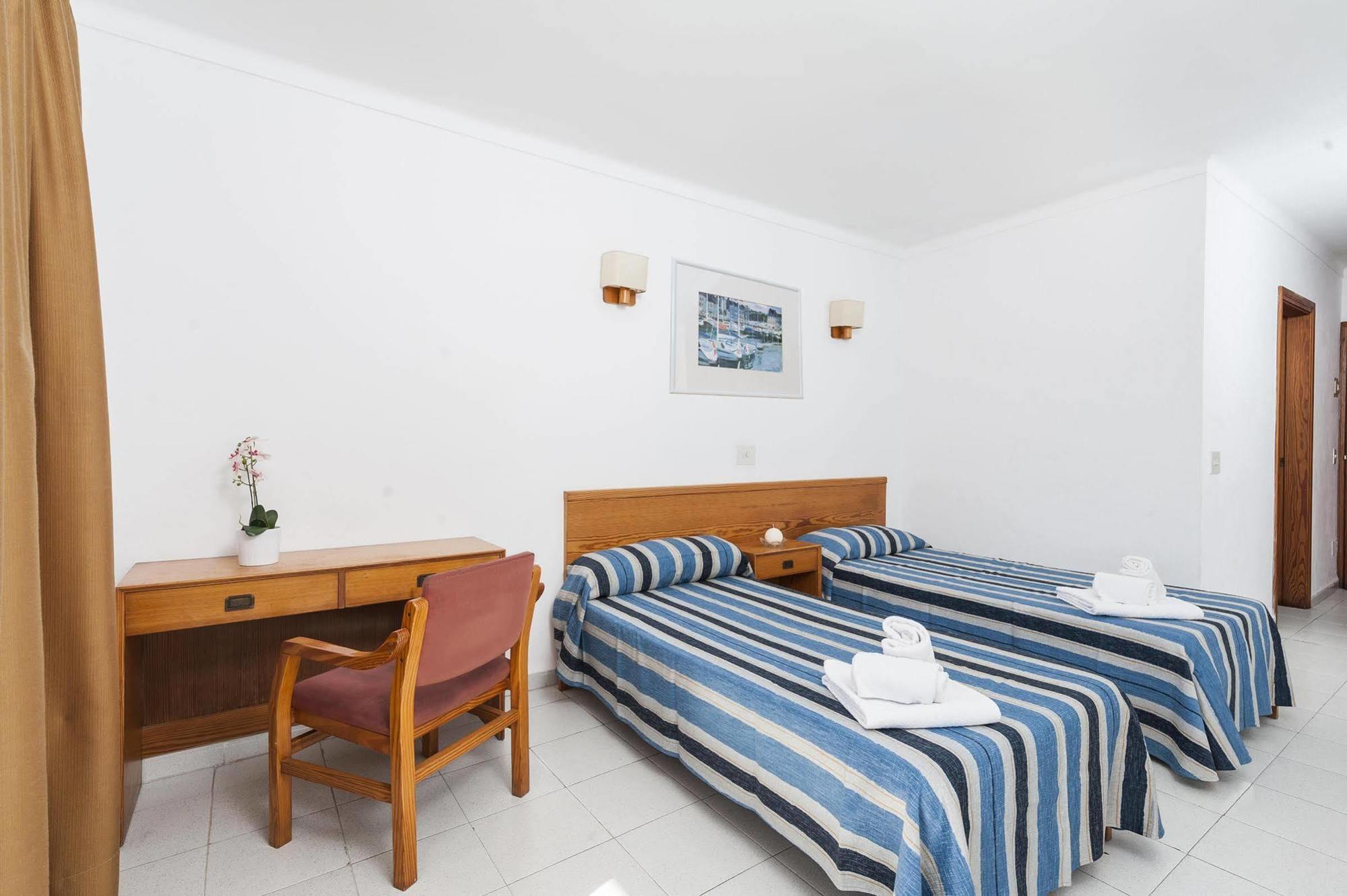 Hostal Casa Bauza Cala Ratjada  Buitenkant foto
